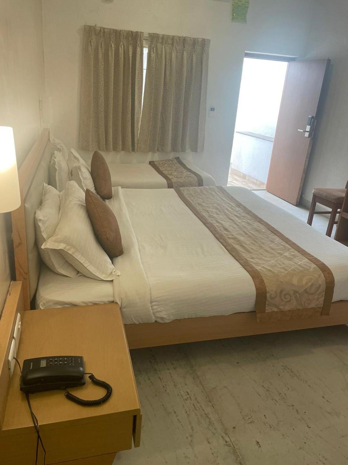 Avenue 11 Boutique Residences, Poes Garden Chennai Eksteriør billede