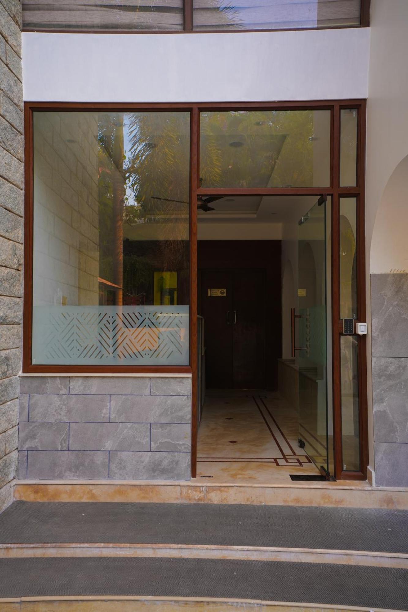 Avenue 11 Boutique Residences, Poes Garden Chennai Eksteriør billede