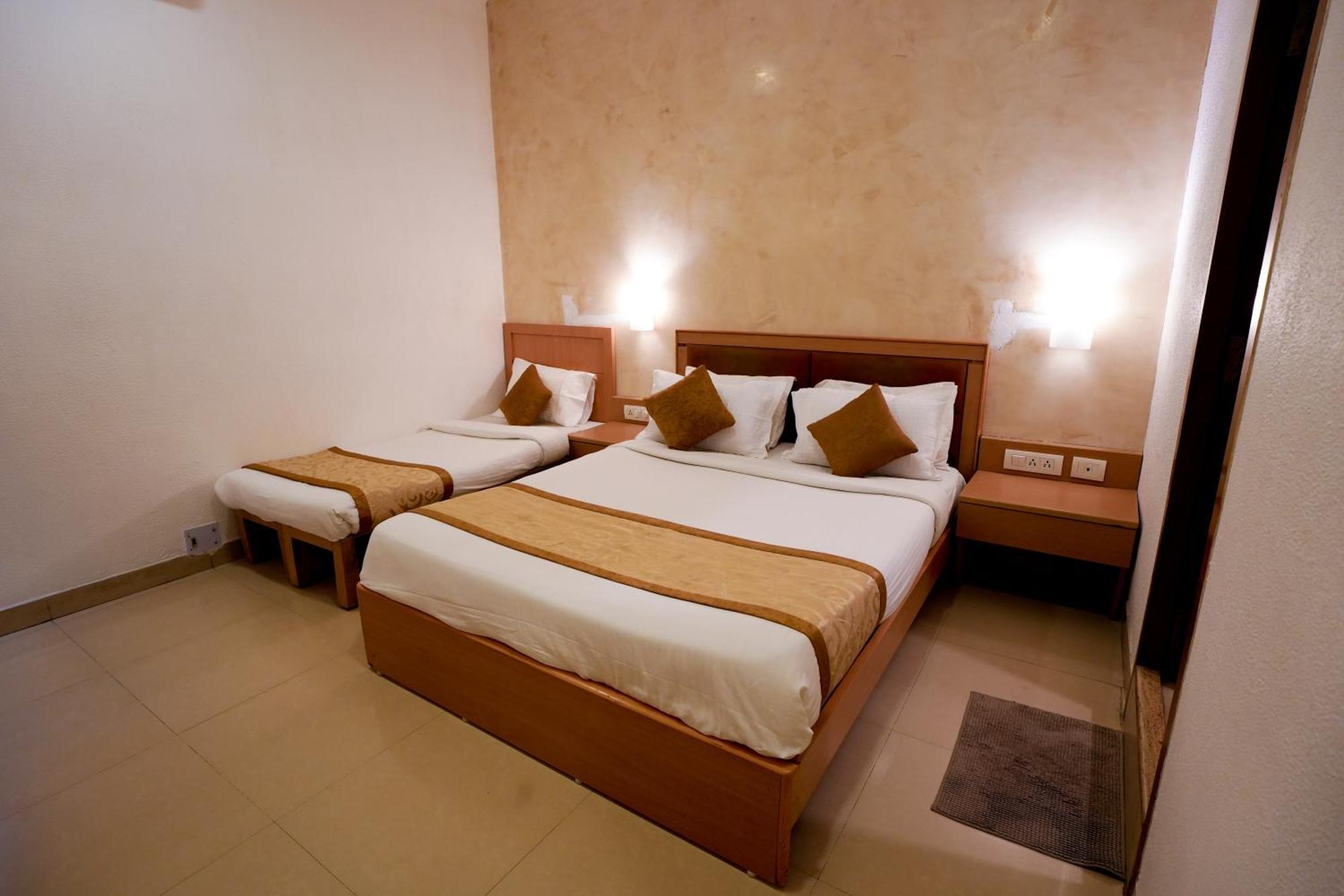 Avenue 11 Boutique Residences, Poes Garden Chennai Eksteriør billede