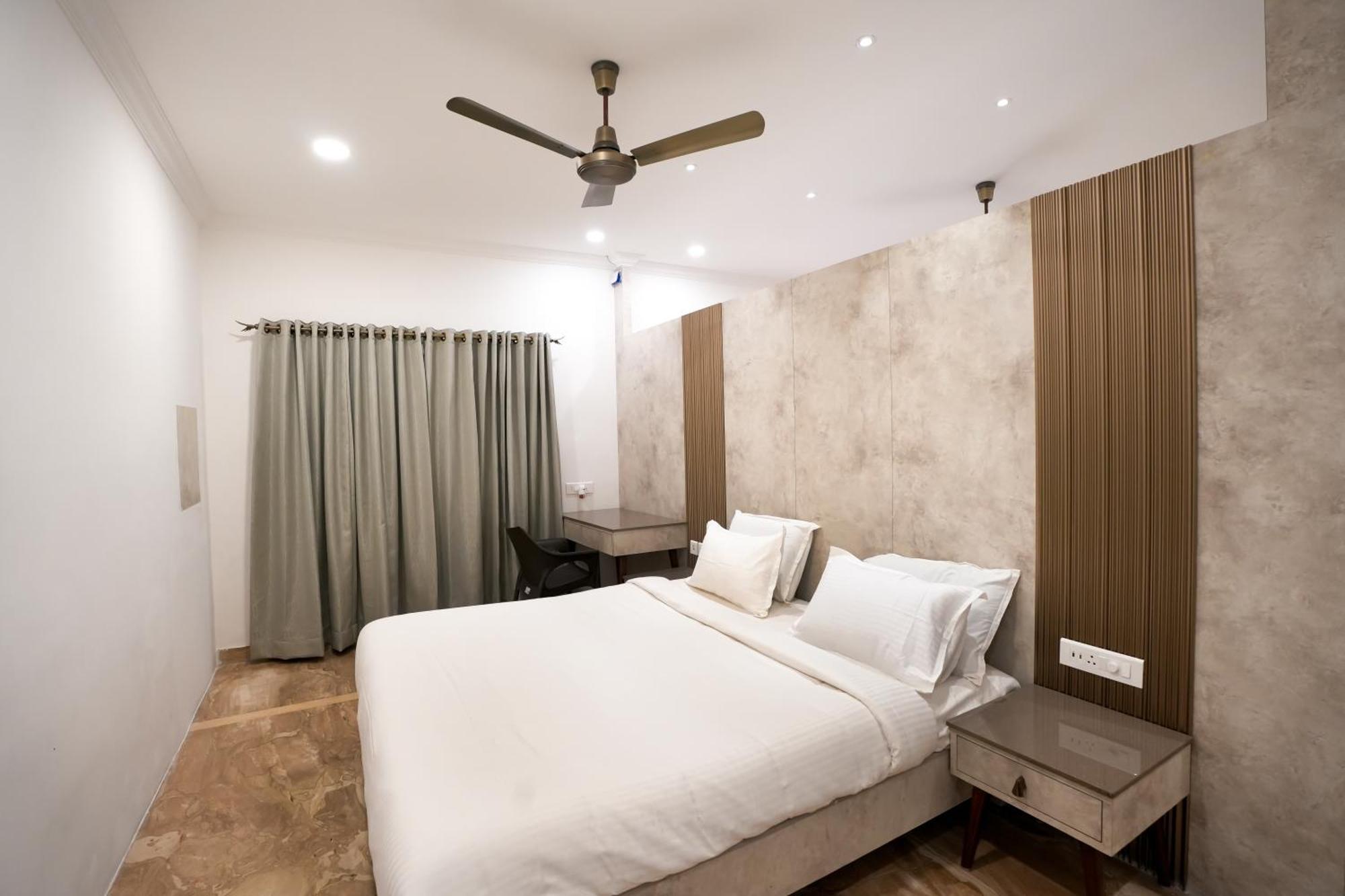 Avenue 11 Boutique Residences, Poes Garden Chennai Eksteriør billede