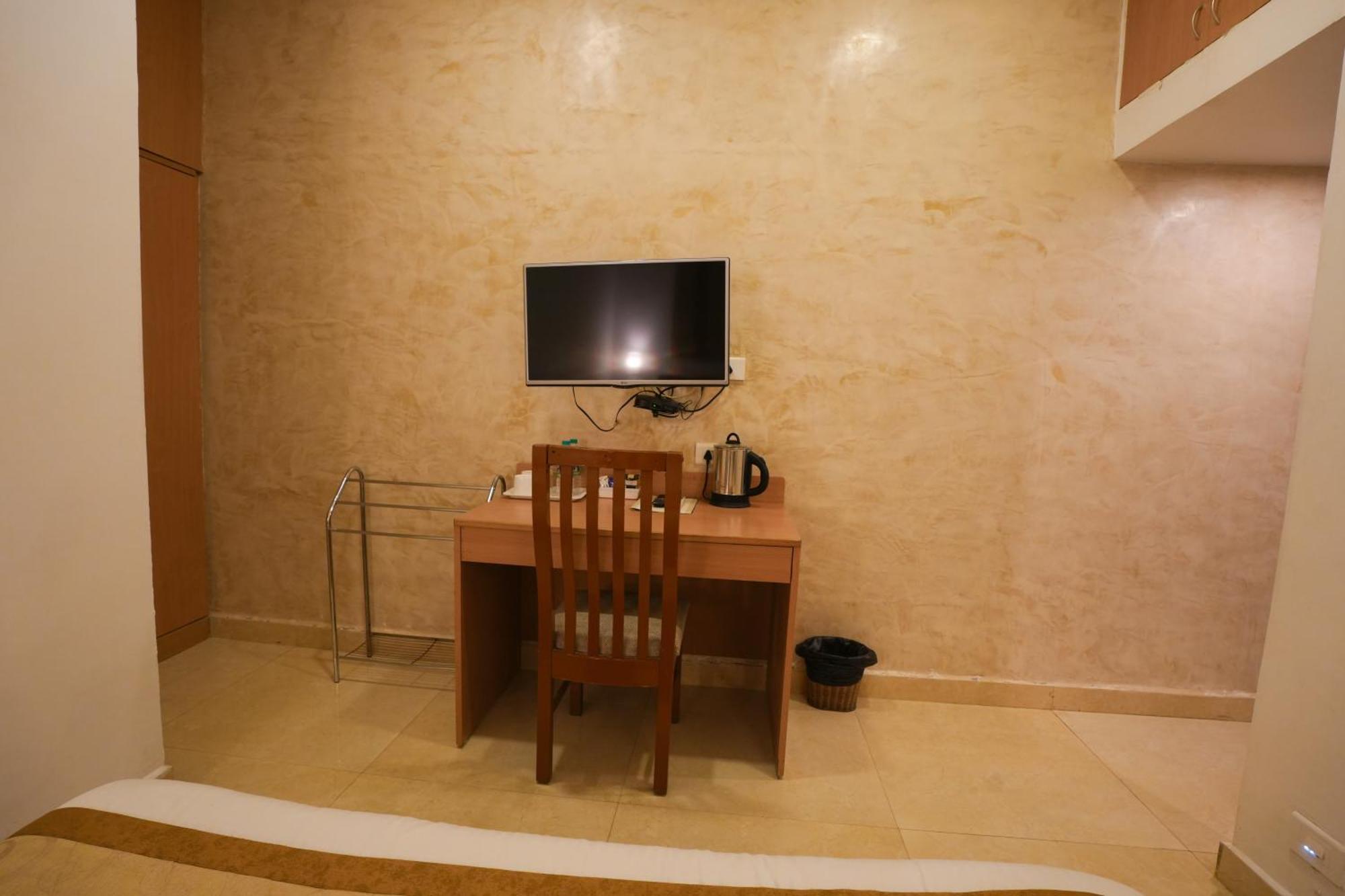 Avenue 11 Boutique Residences, Poes Garden Chennai Eksteriør billede